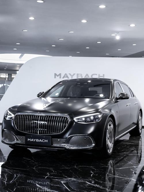 广州141岚图汽车的售后服务让用户无忧出行，迈巴赫未来的豪华车趋势